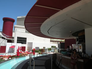 Mandalay Bay Poolside Bar